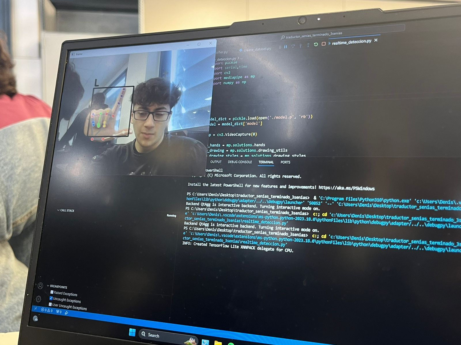 VoiceBridge hand sign detection demo